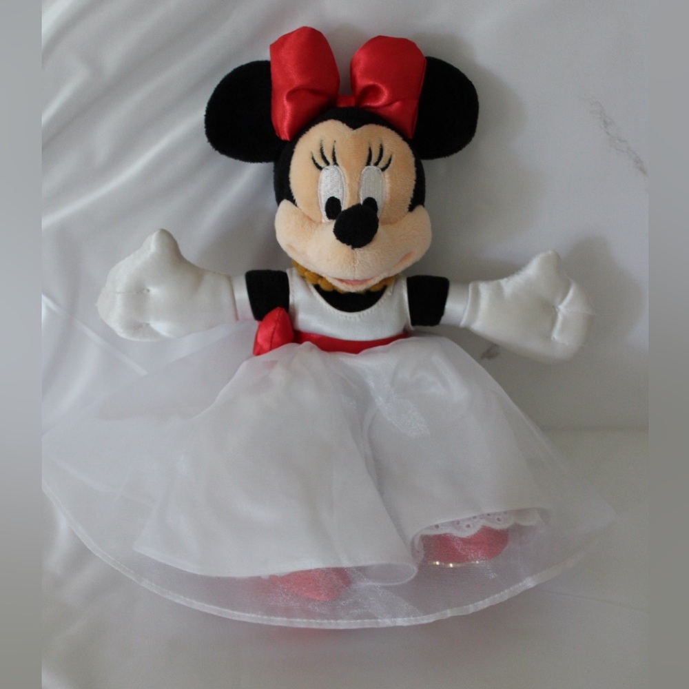 Happiest Celebration on Earth Minnie Mouse Plush in White Dress
